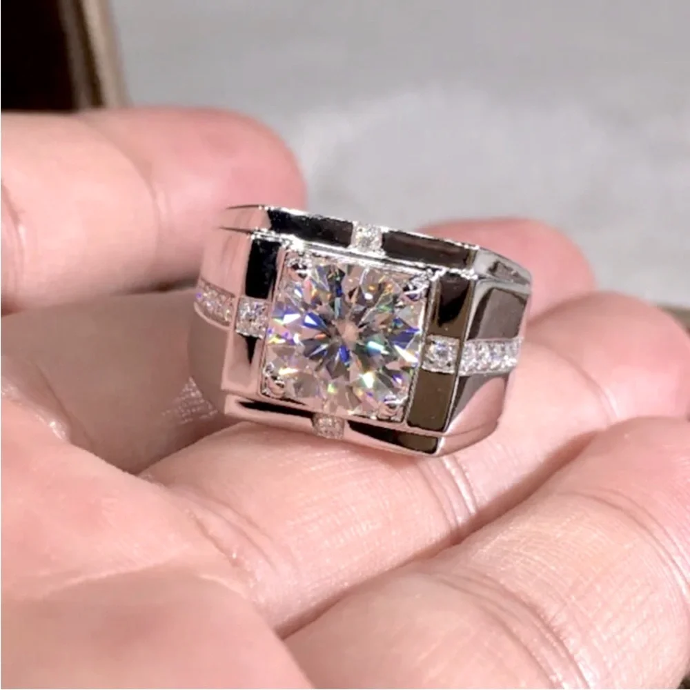 NEW Men’s Sterling Silver White Sapphires Ring